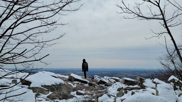 Bake Oven Knob: A Short Hike to a Beautiful View on the Appalachian Trail