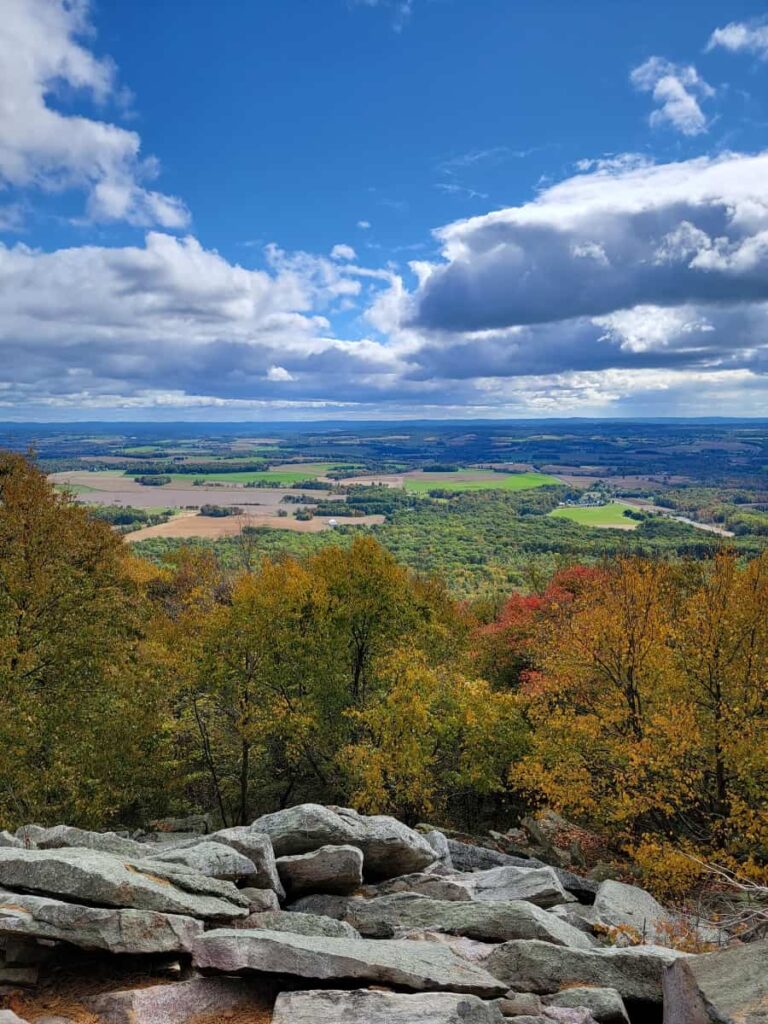 View of the Lehigh Valley in the distance during early fall from the Knife's Edge overlook on the Appalachian Trail