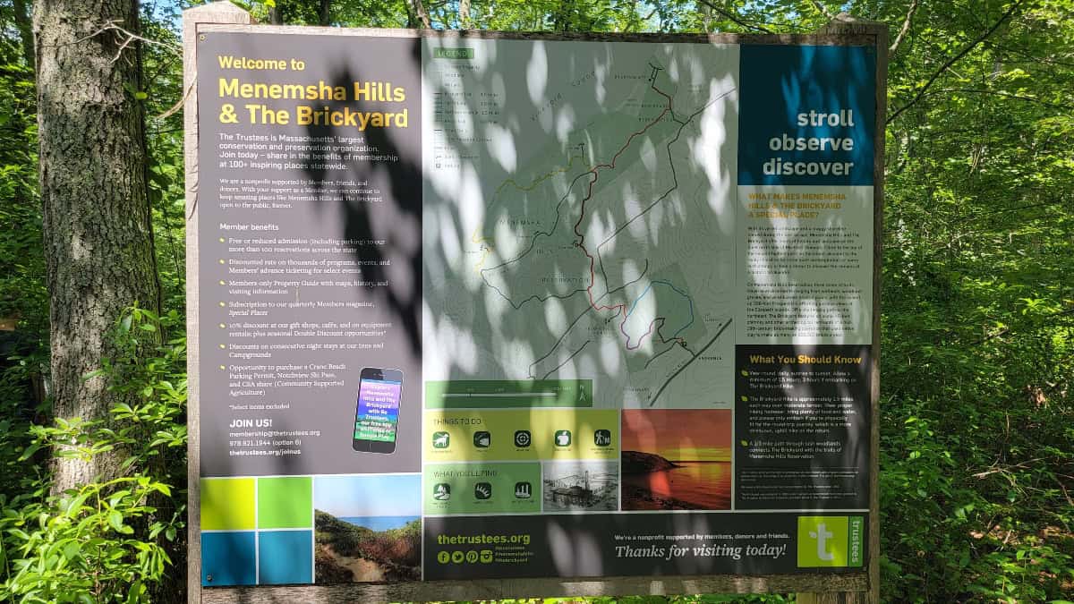 The Brickyard Trail: Hike to a Small Beach on Martha's Vineyard ...