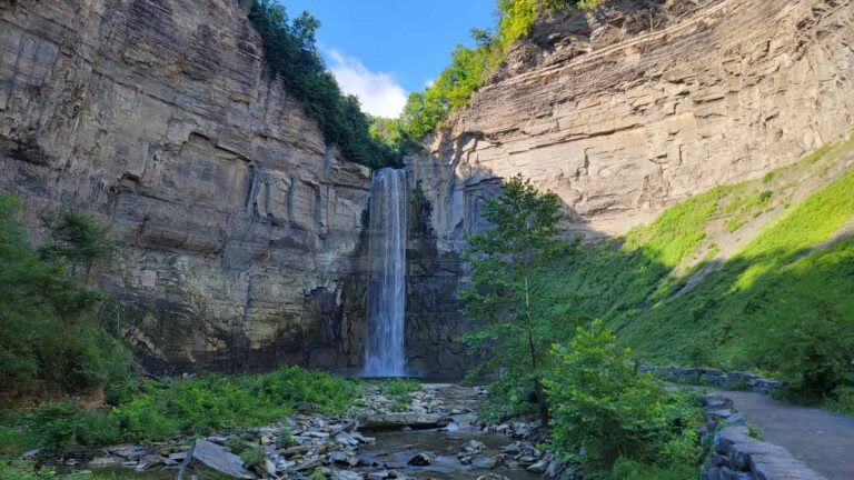 Taughannock Falls is a 215 foot tall single drop waterfall cutting through stone cliff walls